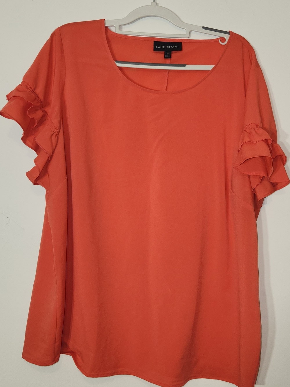 🧡🩷🔥Lane Bryant 🧡Coral Orange Ruffle Sleeve Scoop Neck Top. 20. Gorgeous.